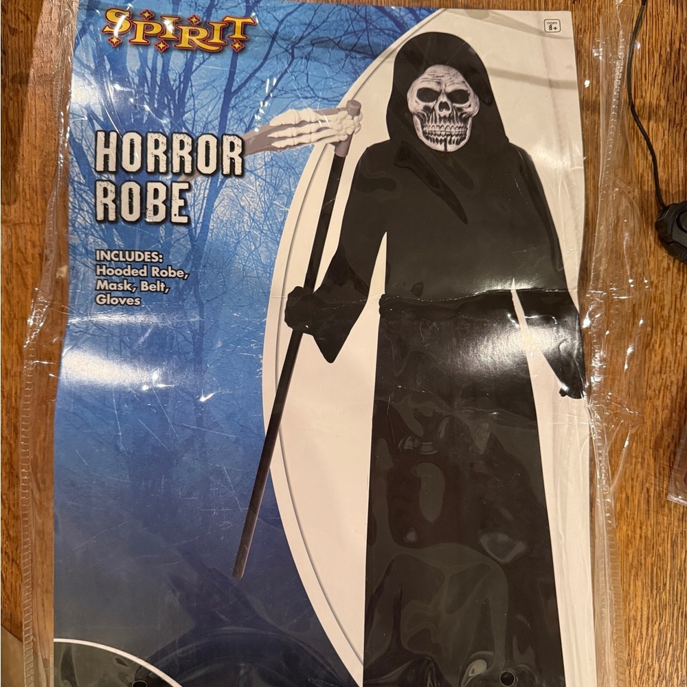 Scary Halloween costume with mask kids 8-10